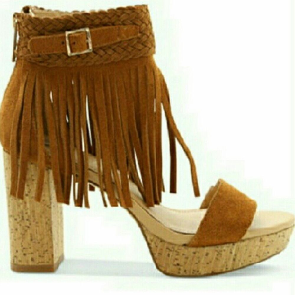 Nanette Lepore fringed suede sandal Size 11 BIN 13
